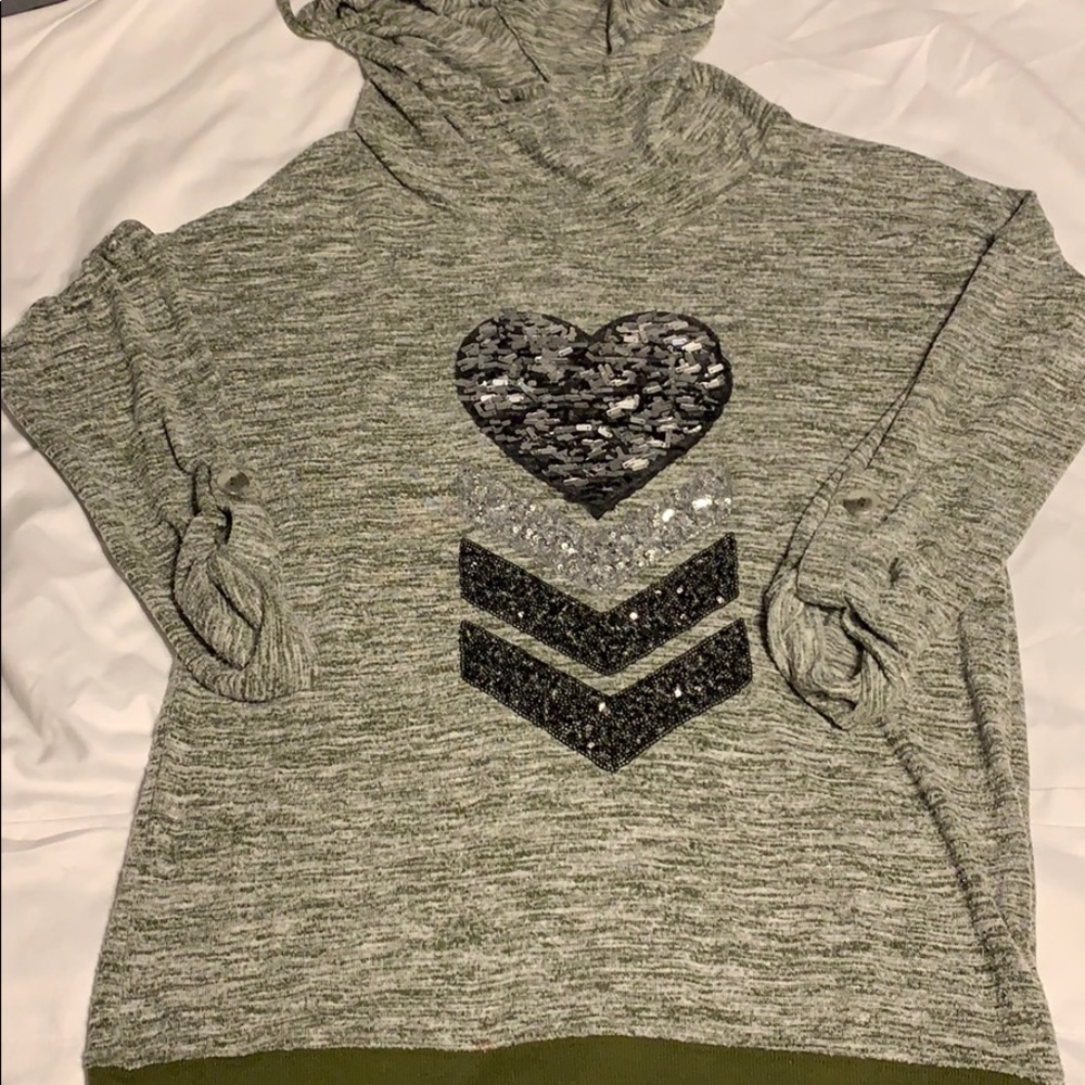 Hoodie shirt